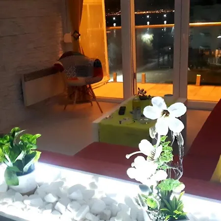 Sun Sea No 2 Apartment