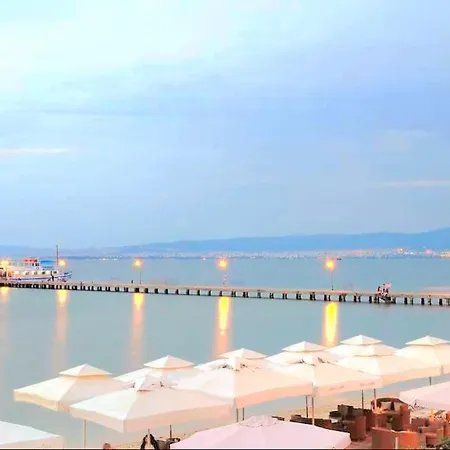 Sun Sea No 2 Apartment *