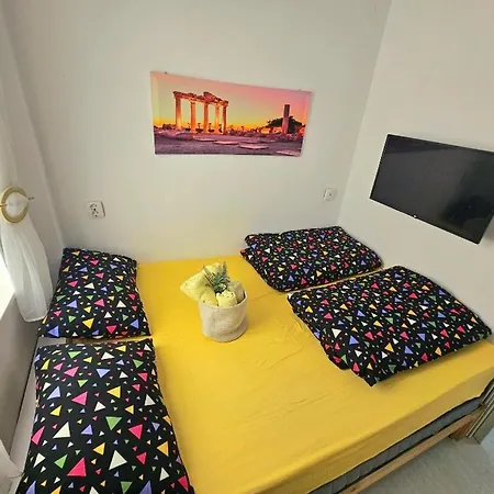 Sun Sea No 2 Peraía